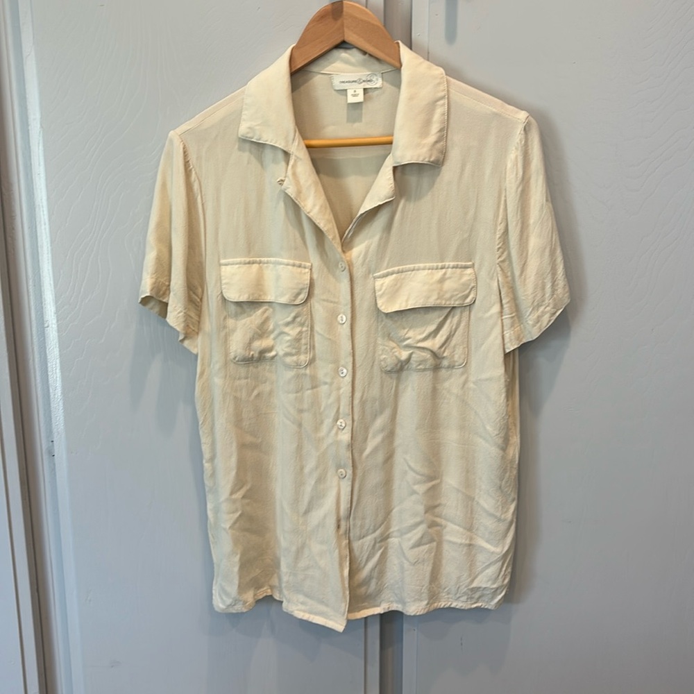 Tan Treasure & Bond Button Up Shirt Size Small